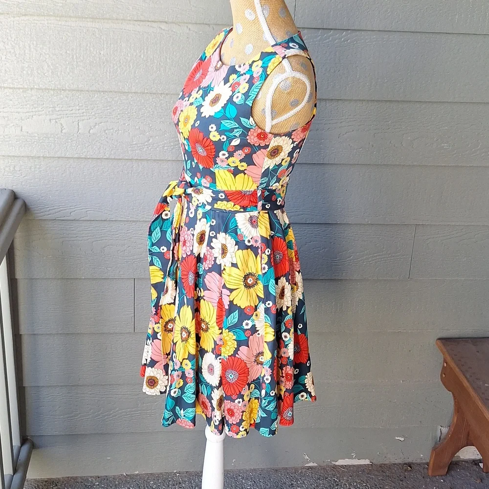 Modcloth Ixia 60's Colorful Floral Dress Size Small Made In USA Retro - Picture 7 of 10
